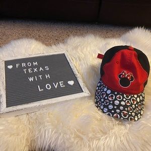 NWT Disney Minnie Mouse Youth Baseball Cap
